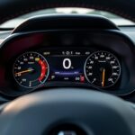 découvrez notre guide complet des symboles du voyant tableau de bord de la twingo 3 pour mieux comprendre et entretenir votre véhicule en toute sécurité.